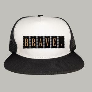 Urban Well Bred ™ Brave. Snapba…